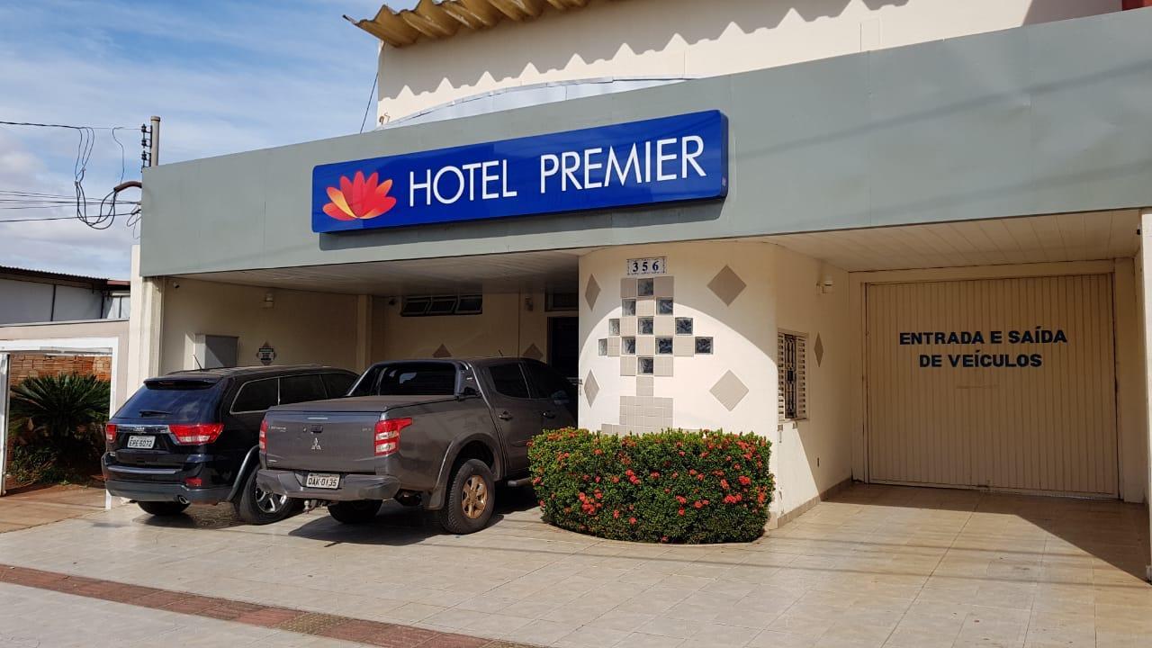 Hotel Premier Кампу-Гранди Экстерьер фото